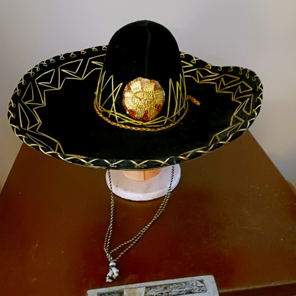 Mexican vintage Somrero